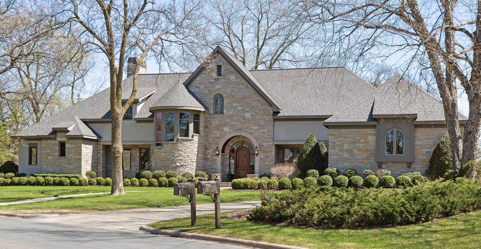 The Kirk Team | Lakes Sotheby's International Realty